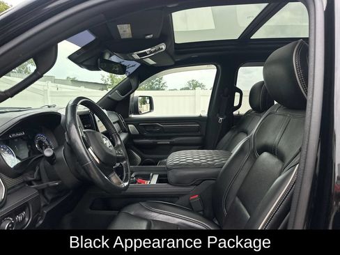 Used 2020 RAM 1500 Limited w/ Black Appearance Package AWD/4WD image 11