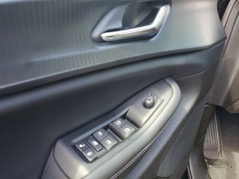 New 2024 Jeep Grand Cherokee L Altitude image 11