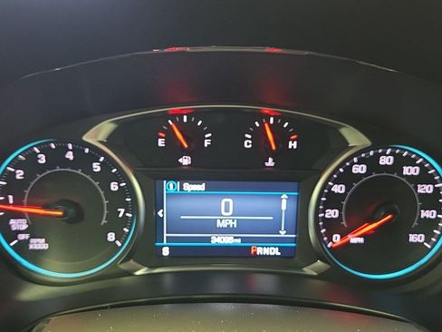 Used 2024 Chevrolet Equinox LT image 27