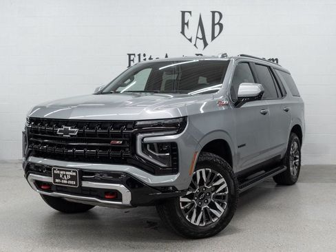 Used 2025 Chevrolet Tahoe Z71 AWD/4WD image 1