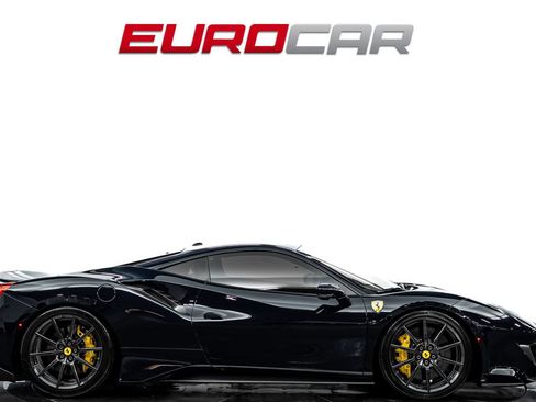 Used 2019 Ferrari 488 Pista Coupe RWD image 6
