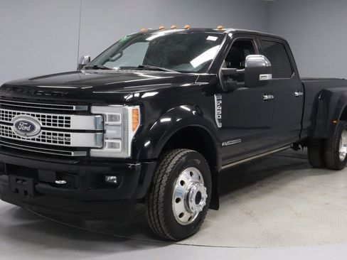 Used 2018 Ford F450 Platinum w/ Platinum Ultimate Package image 8