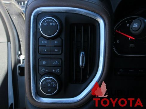 Used 2021 Chevrolet Silverado 2500 High Country w/ Z71 Off-Road Package image 21