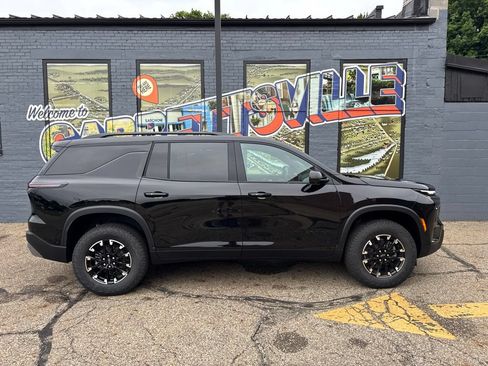 New 2026 Chevrolet Traverse Z71 w/ Enhanced Driving Package AWD/4WD image 28