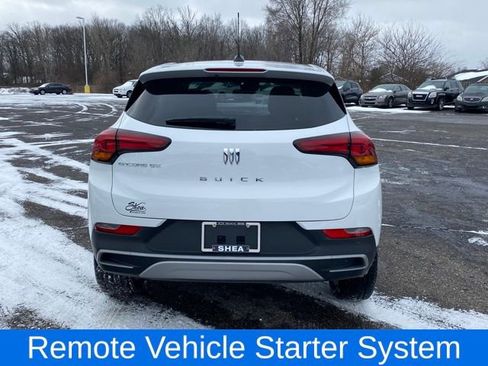 Used 2024 Buick Encore GX Preferred w/ Comfort Package image 4