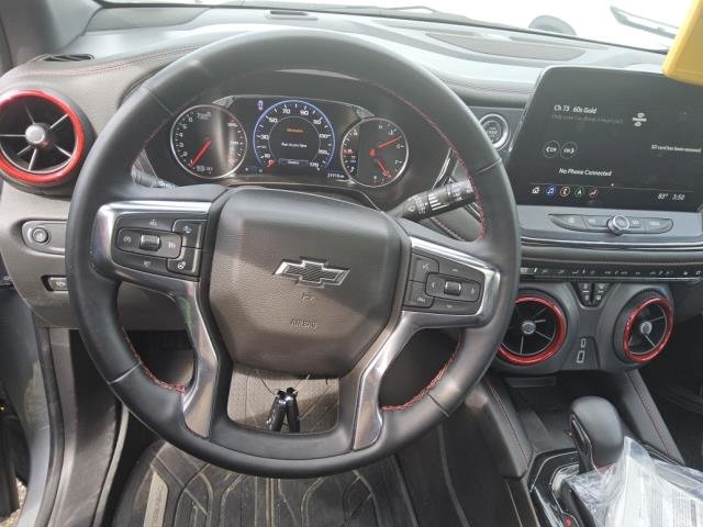 Used 2025 Chevrolet Blazer RS w/ Driver Confidence II Package AWD/4WD image 5