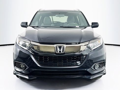 Used 2019 Honda HR-V Sport image 2