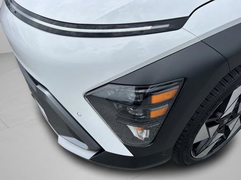 New 2026 Hyundai Kona Limited FWD image 36