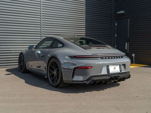 Used 2025 Porsche 911 GT3 image 3
