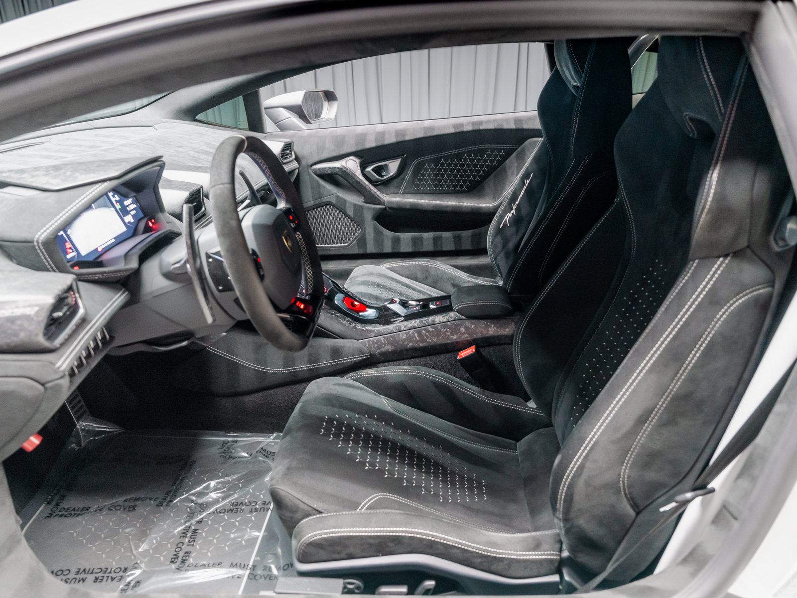 Used 2018 Lamborghini Huracan Performante AWD/4WD image 54