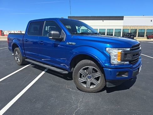 Used 2018 Ford F150 XLT w/ Equipment Group 302A Luxury image 2