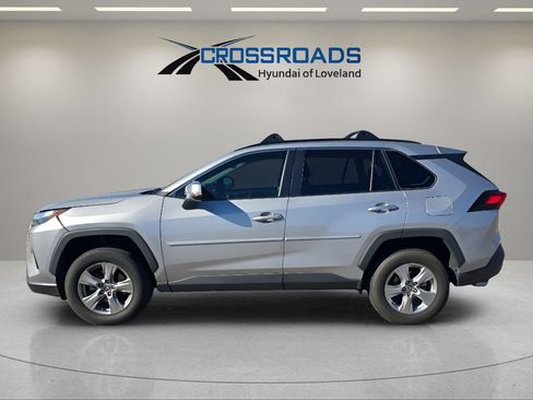 Used 2022 Toyota RAV4 XLE image 2