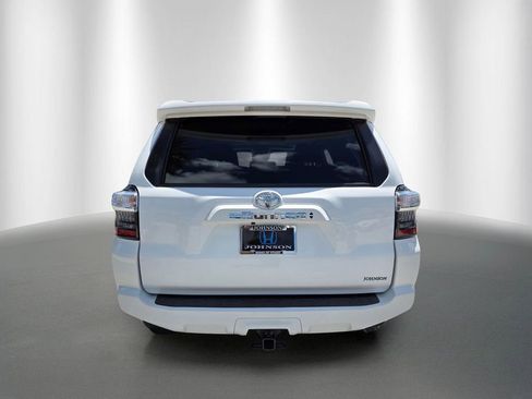 Used 2024 Toyota 4Runner SR5 Premium w/ Moonroof Package AWD/4WD image 4