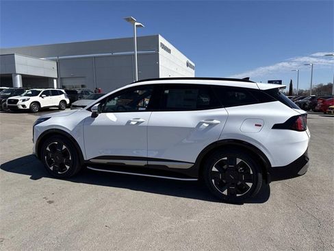 New 2026 Kia Sportage SX image 7