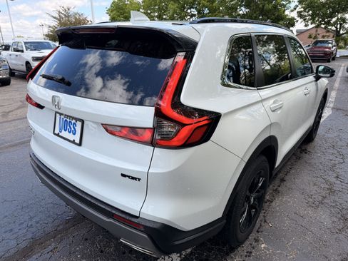Certified 2023 Honda CR-V Sport image 3