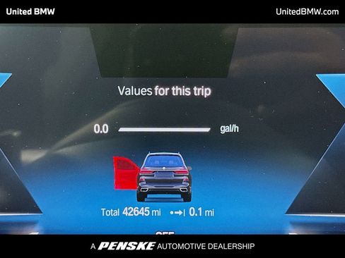 Certified 2023 BMW X7 xDrive40i w/ M Sport Package image 7