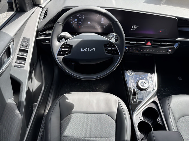 New 2026 Kia Niro Wind FWD image 12