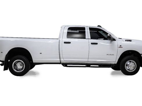 Used 2021 RAM 3500 Tradesman AWD/4WD image 5