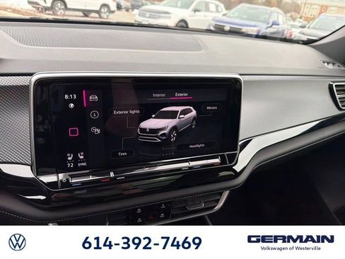 New 2026 Volkswagen Atlas Cross Sport SEL Premium R-Line AWD/4WD image 27