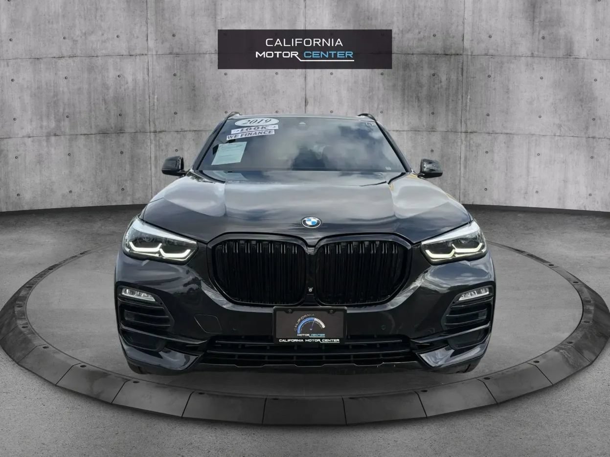 Used 2019 BMW X5 xDrive40i w/ Premium Package 2 AWD/4WD image 2