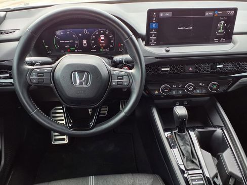 Used 2024 Honda Accord Sport image 13