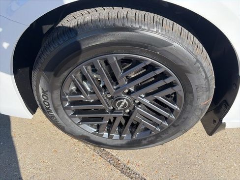 New 2026 Nissan Sentra SV w/ SV Convenience Package image 10