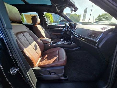 Used 2018 Audi Q5 2.0T Premium Plus AWD/4WD image 11