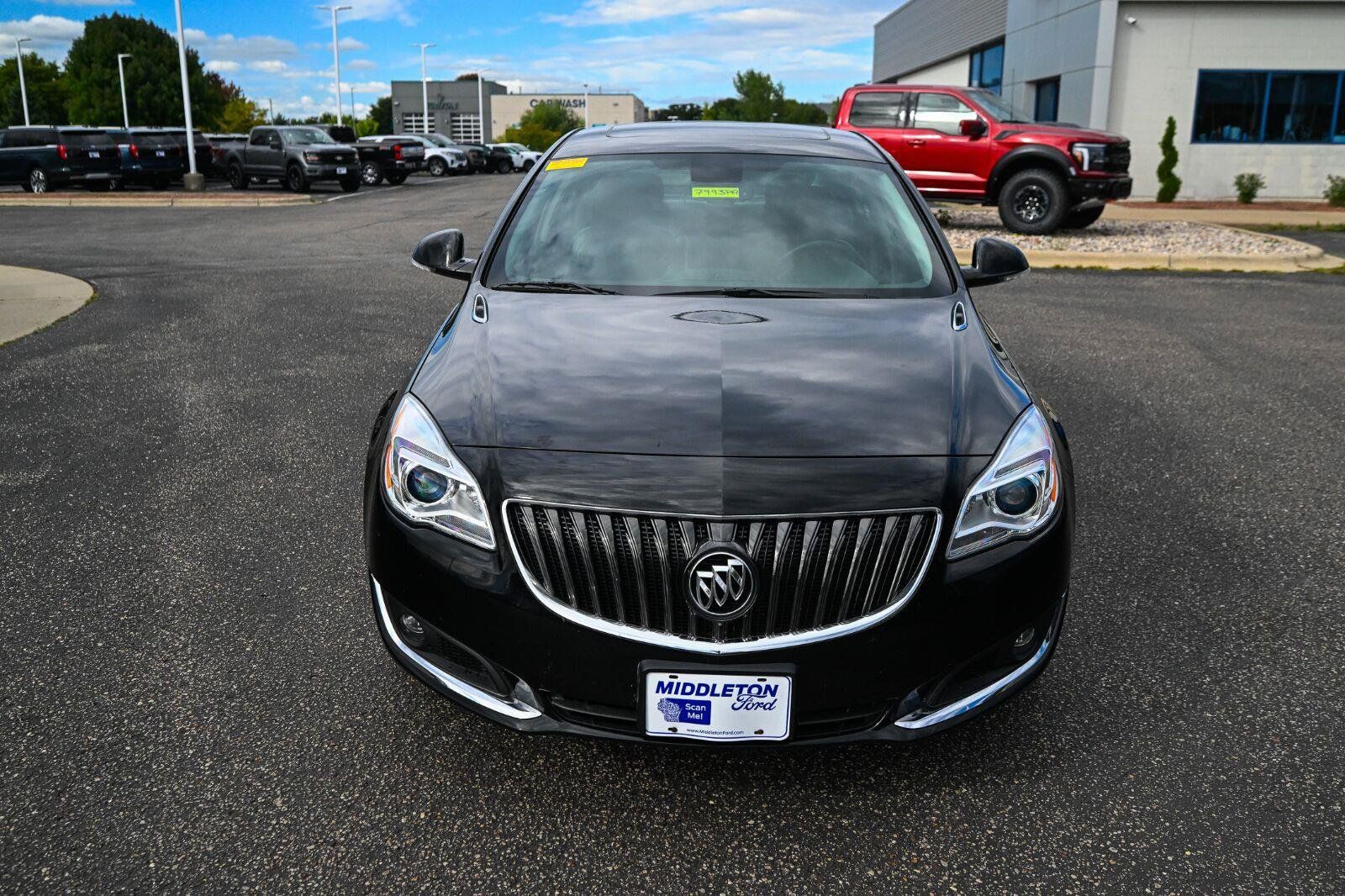 Used 2016 Buick Regal Premium FWD image 10