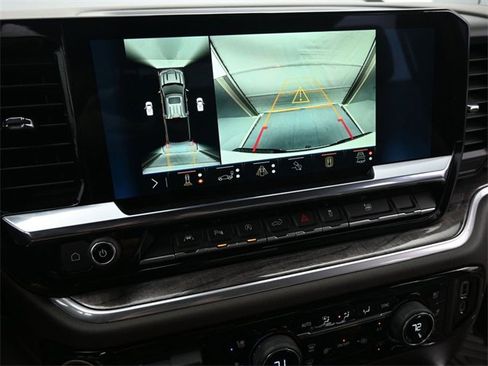 Used 2025 Chevrolet Silverado 1500 LTZ image 35