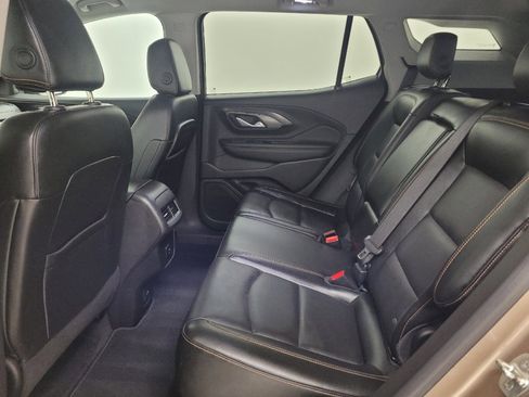 Used 2018 GMC Terrain SLT FWD image 18