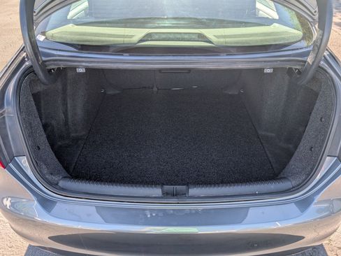 Used 2013 Volkswagen Jetta SE FWD image 28