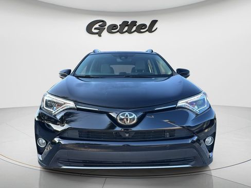 Used 2017 Toyota RAV4 Limited w/ Advanced Technology Package FWD image 9