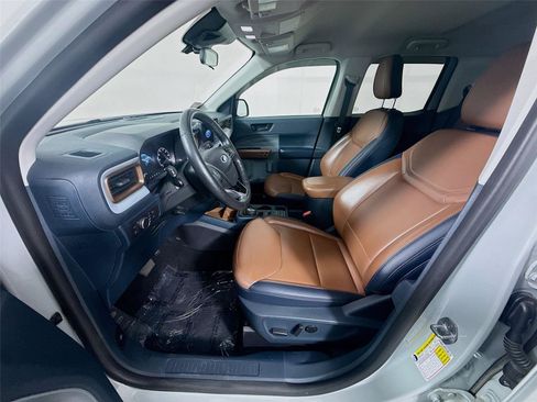 Used 2022 Ford Maverick Lariat w/ Lariat Luxury Package FWD image 2