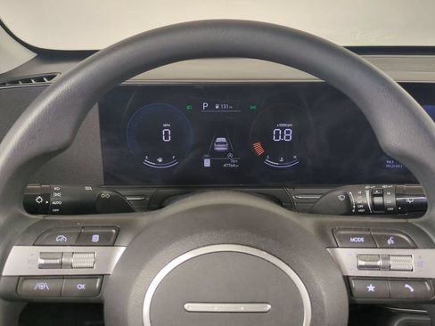 Used 2024 Hyundai Kona SE FWD image 32