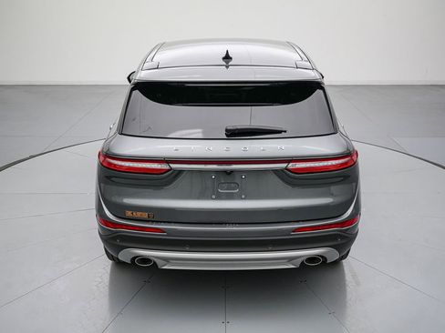 Used 2025 Lincoln Corsair Reserve image 5