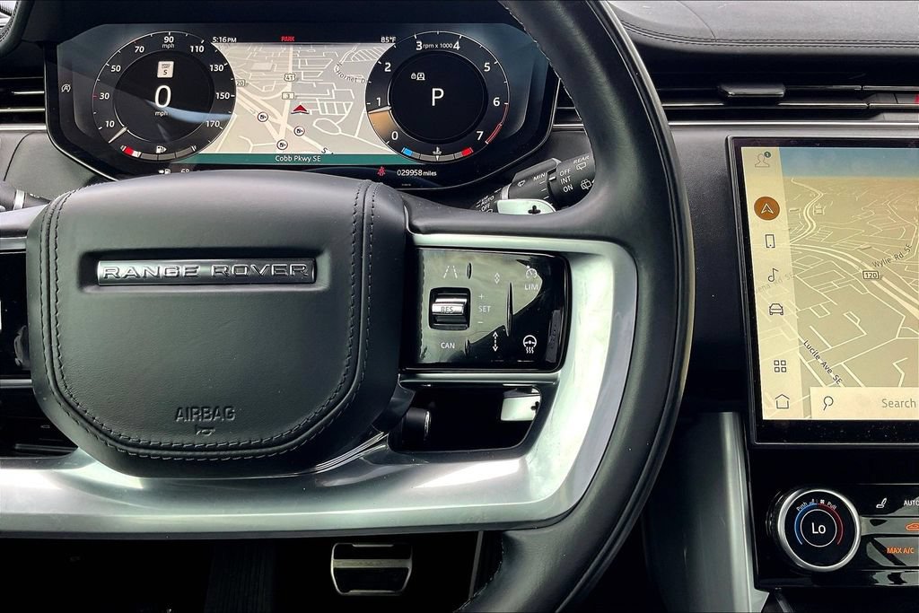Used 2023 Land Rover Range Rover SE AWD/4WD image 12