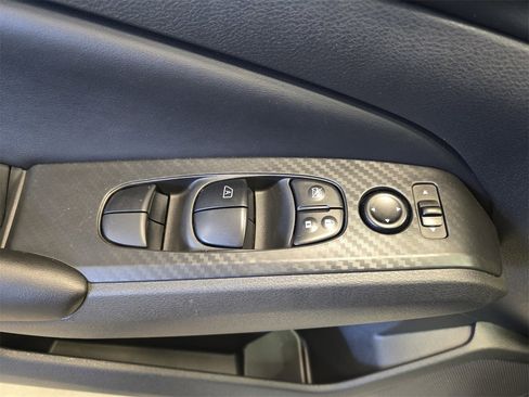 Used 2025 Nissan Altima 2.5 S image 27