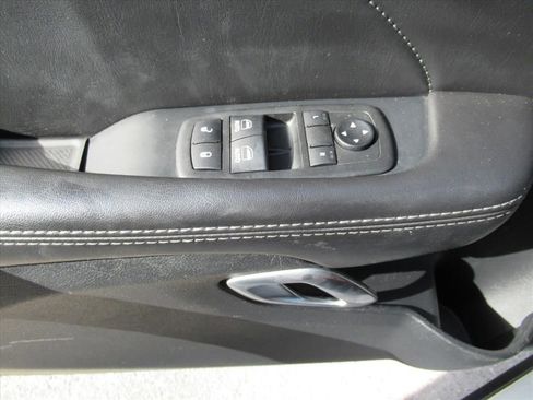 Used 2018 Dodge Challenger R/T Plus RWD image 21
