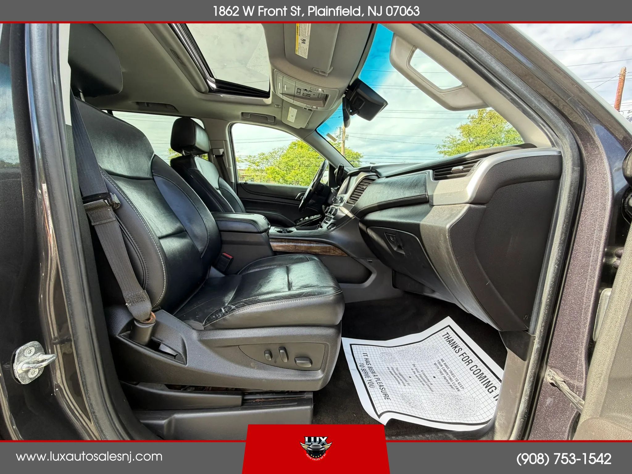 Used 2018 Chevrolet Suburban LT w/ Luxury Package AWD/4WD image 19