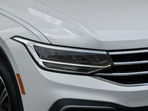 Certified 2024 Volkswagen Tiguan Wolfsburg Edition AWD/4WD image 10