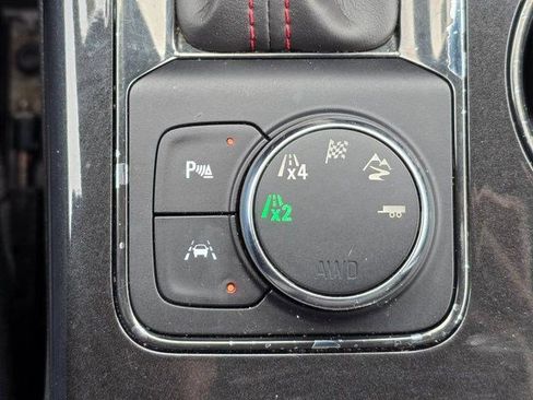 Used 2019 Chevrolet Blazer RS AWD/4WD image 34