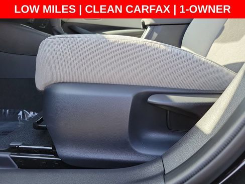 Used 2026 Toyota Corolla LE FWD image 23