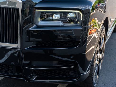 Used 2022 Rolls-Royce Cullinan w/ Technology Package AWD/4WD image 26