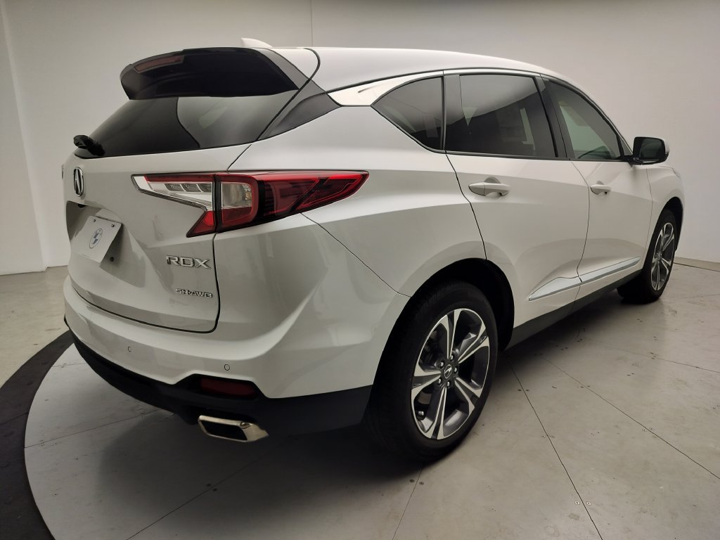 Used 2023 Acura RDX w/ Advance Package AWD/4WD image 3