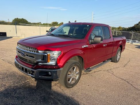Used 2019 Ford F150 XLT w/ Equipment Group 301A Mid RWD image 3