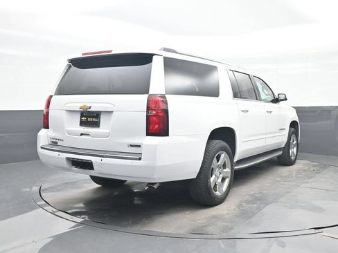 Used 2018 Chevrolet Suburban Premier RWD image 6