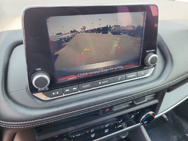 Used 2024 Nissan Rogue S AWD/4WD image 20
