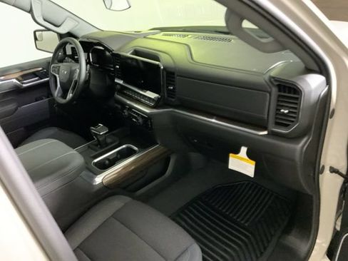 New 2026 Chevrolet Silverado 1500 RST AWD/4WD image 36
