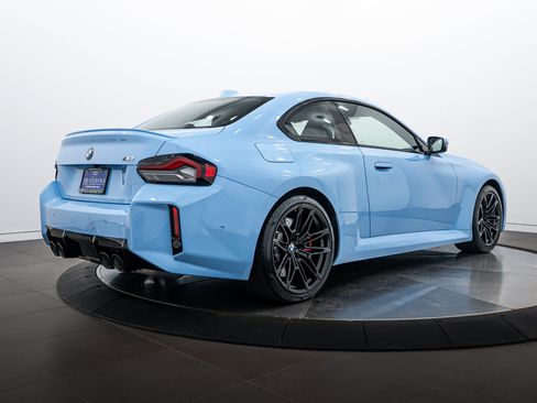 Used 2023 BMW M2 RWD image 4