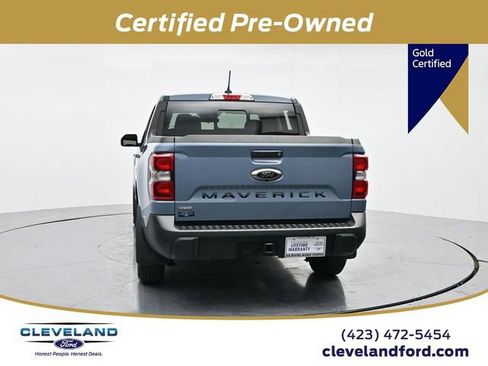 Certified 2024 Ford Maverick Lariat w/ Black Appearance Package image 8
